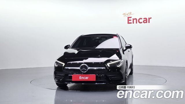 Mercedes-Benz CLA-Class CLA250 4MATIC