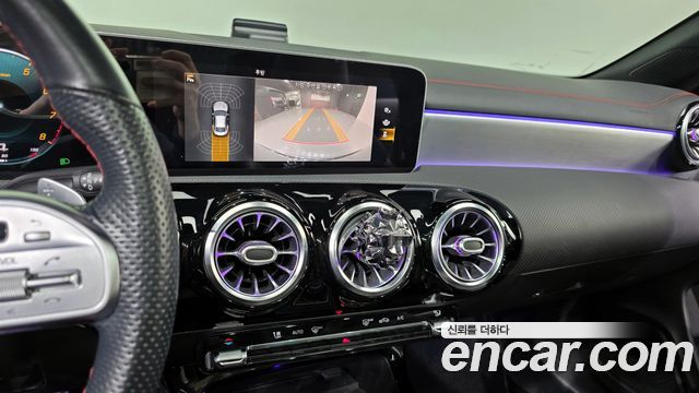 Mercedes-Benz CLA-Class CLA250 4MATIC