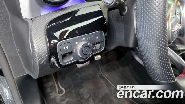 Mercedes-Benz CLA-Class CLA250 4MATIC