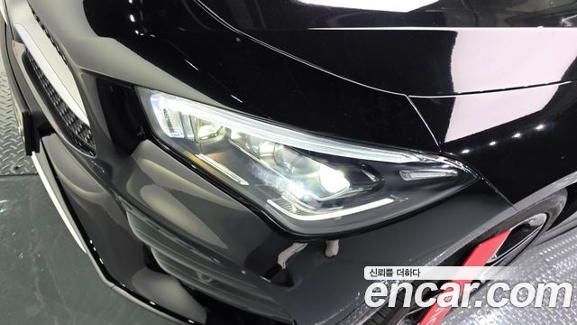 Mercedes-Benz CLA-Class CLA250 4MATIC