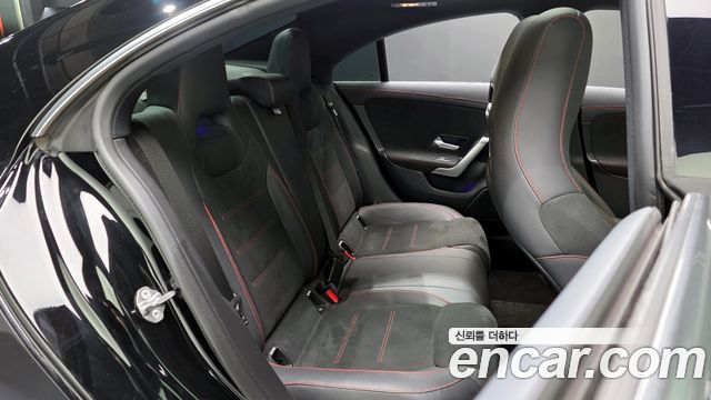 Mercedes-Benz CLA-Class CLA250 4MATIC
