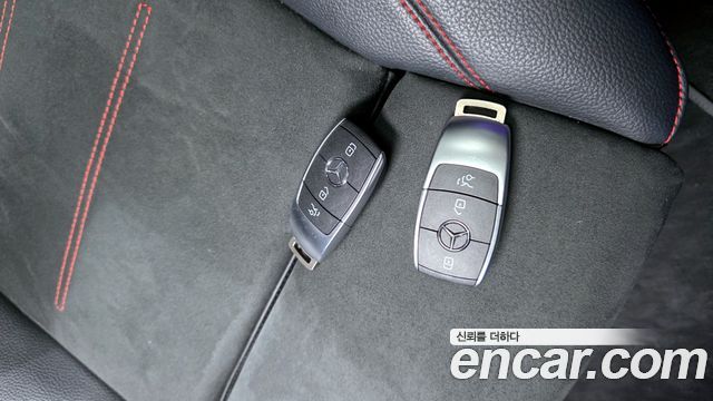 Mercedes-Benz CLA-Class CLA250 4MATIC