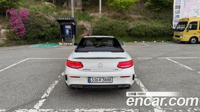 Mercedes-Benz C-Class C63 AMG Cabriolet