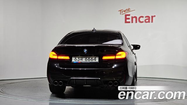 BMW M5 M5 Sedan