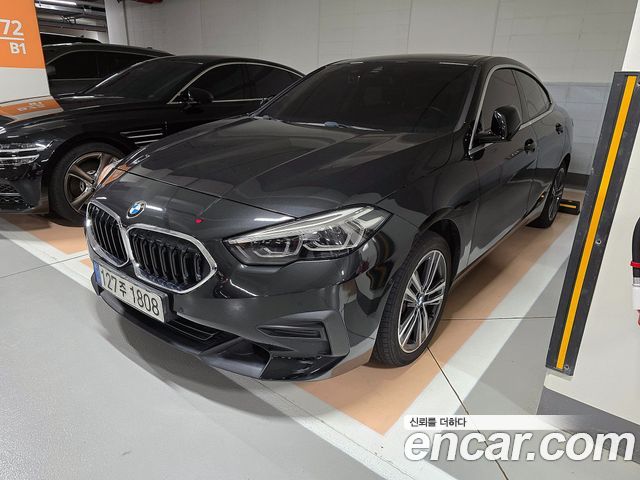 BMW 2-Series 220i Advantage