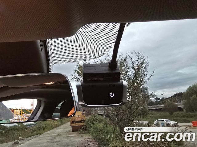 BMW 2-Series 220i Advantage