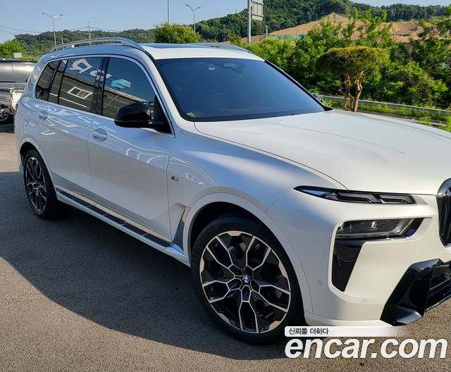 BMW X7 xDrive 40i M Sport 7STR