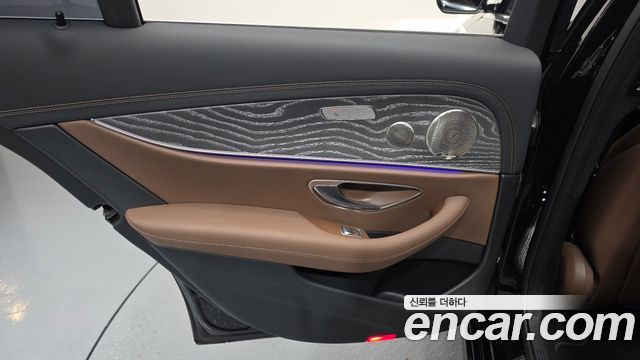 Mercedes-Benz E-Class E350 4MATIC Avantgarde