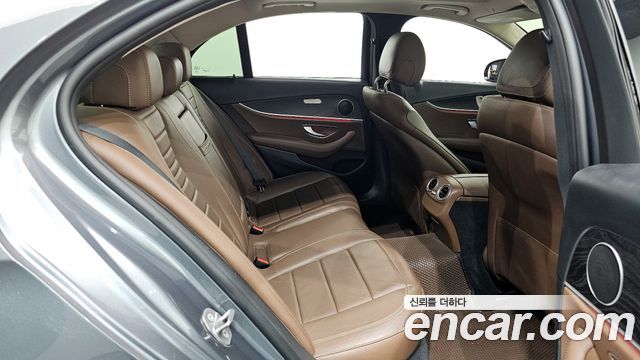 Mercedes-Benz E-Class E220d Avantgarde