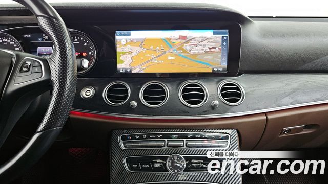 Mercedes-Benz E-Class E220d Avantgarde