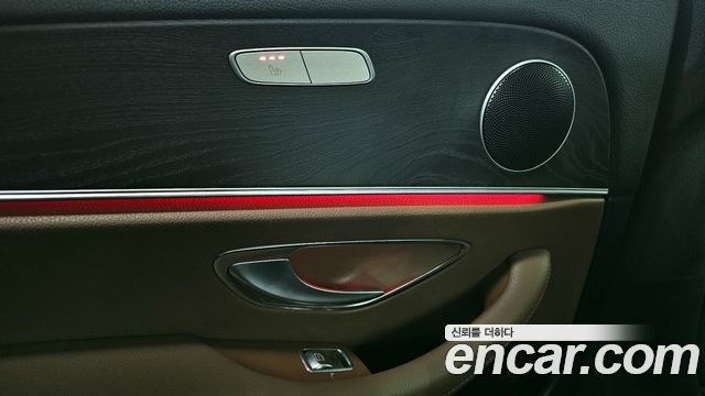Mercedes-Benz E-Class E220d Avantgarde