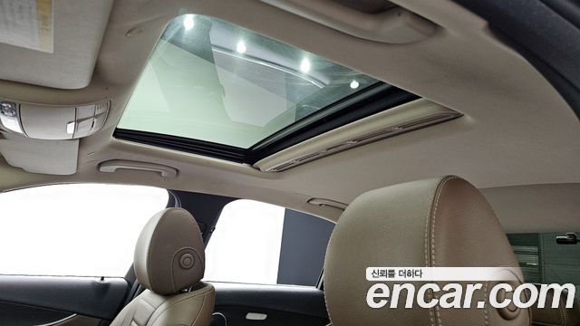 Mercedes-Benz E-Class E220d Avantgarde
