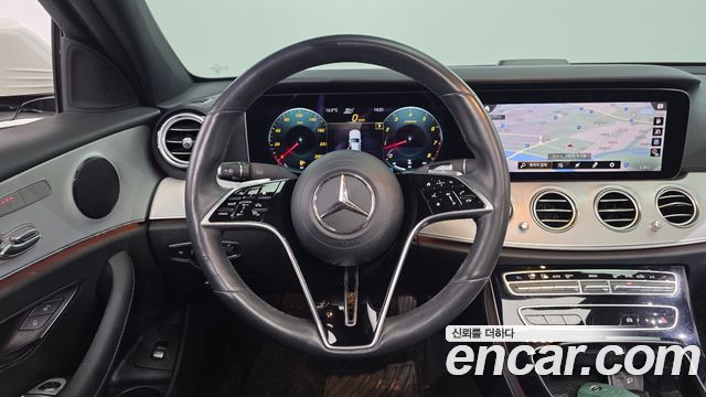 Mercedes-Benz E-Class E250 Avantgarde