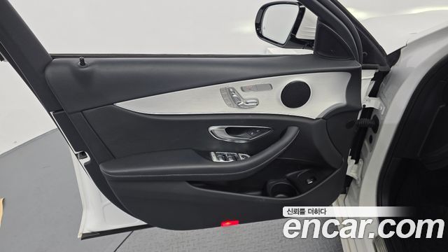 Mercedes-Benz E-Class E250 Avantgarde