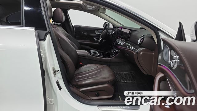 Mercedes-Benz CLS-Class CLS400d 4MATIC AMG Line