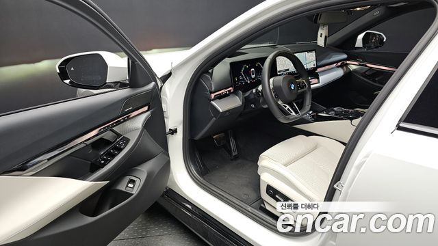 BMW 5-Series 520i M Sport