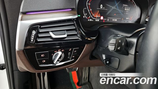 BMW Gran Turismo 630i xDrive Luxury