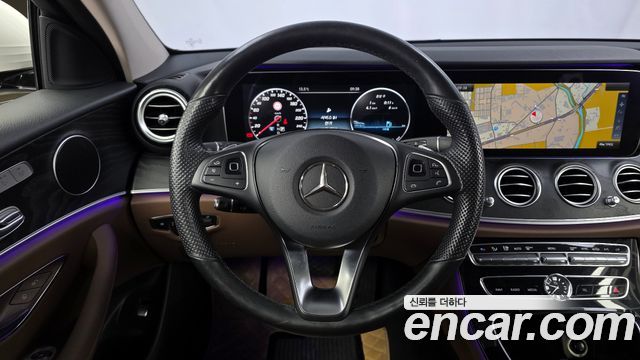 Mercedes-Benz E-Class E300 4MATIC Avnatgarde