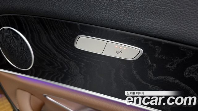 Mercedes-Benz E-Class E300 4MATIC Avnatgarde