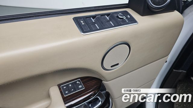 Land Rover Range Rover 4.4 SDV8 Vogue SE DIESEL