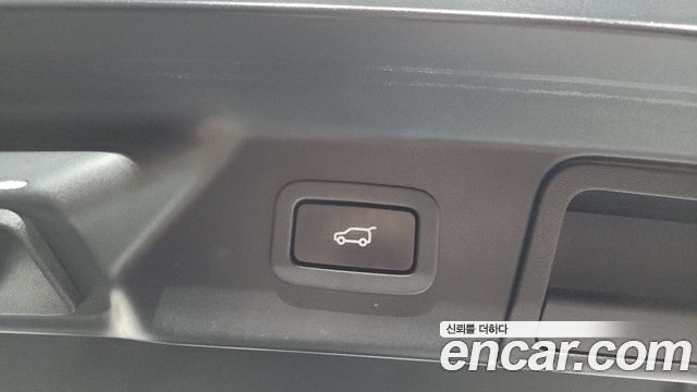 Land Rover Range Rover Velar 2.0 D240 S