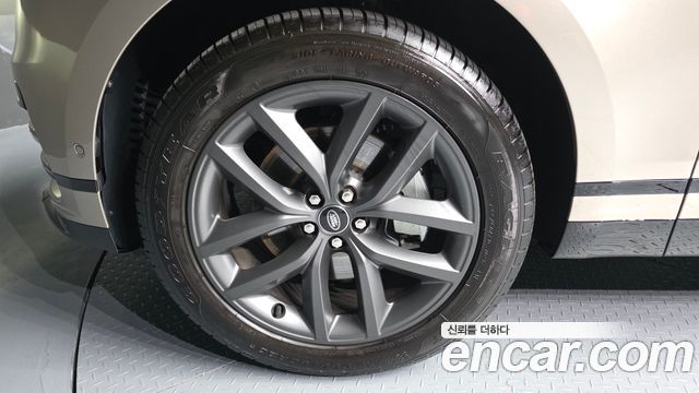 Land Rover Range Rover Velar 2.0 P250 Dynamic SE