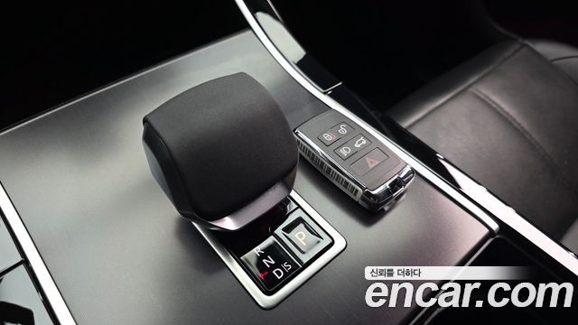 Land Rover Range Rover Velar 2.0 P250 Dynamic SE