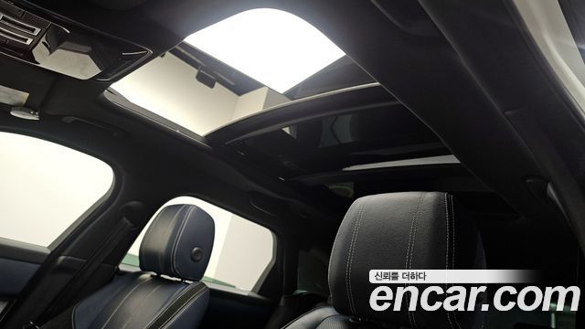 Land Rover Range Rover Velar 3.0 D300 R-Dynamic SE