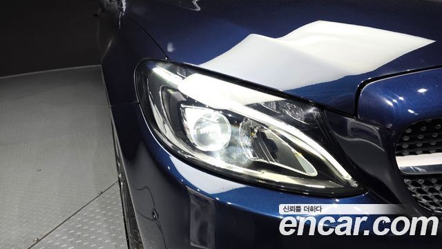 Mercedes-Benz C-Class C200 Cabriolet