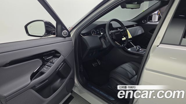 Land Rover Range Rover Evoque P250 Dynamic SE