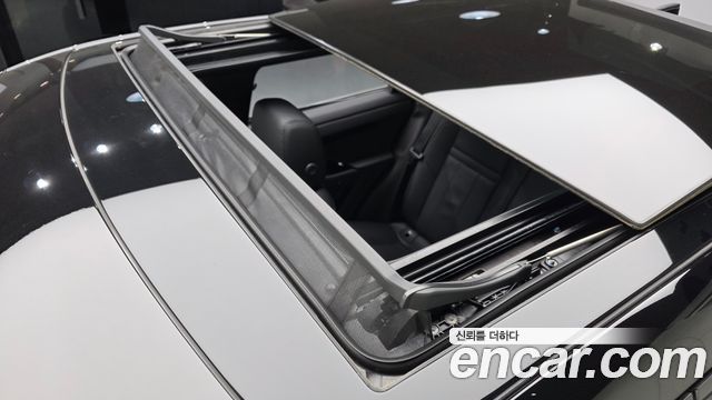 Land Rover Range Rover Evoque P250 Dynamic SE