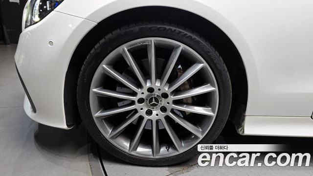 Mercedes-Benz E-Class E450 4MATIC Coupe