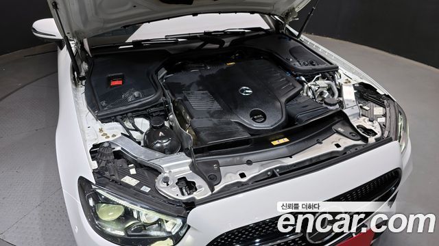 Mercedes-Benz E-Class E450 4MATIC Coupe
