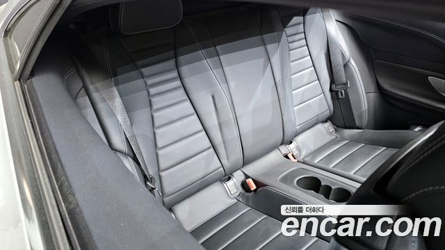 Mercedes-Benz E-Class E450 4MATIC Coupe