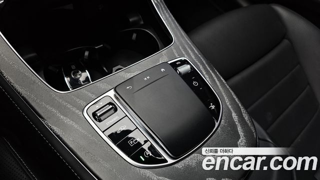 Mercedes-Benz E-Class E450 4MATIC Coupe