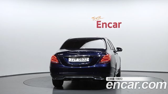 Mercedes-Benz C-Class C200 Avantgarde