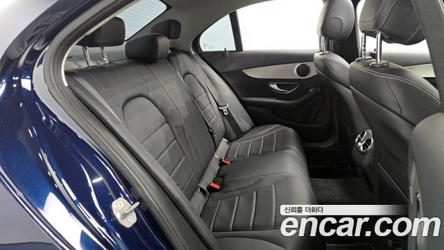 Mercedes-Benz C-Class C200 Avantgarde