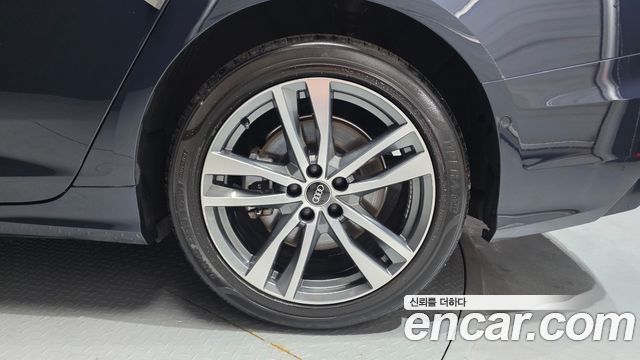 Audi A6 45 TFSI Premium