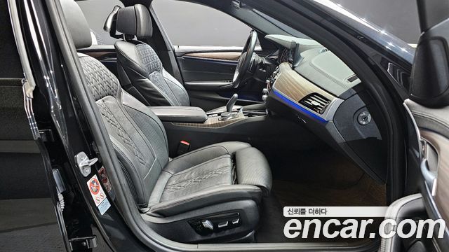 BMW 5-Series 520d M Sport Package Plus