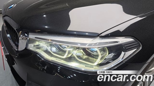 BMW 5-Series 520d M Sport Package Plus