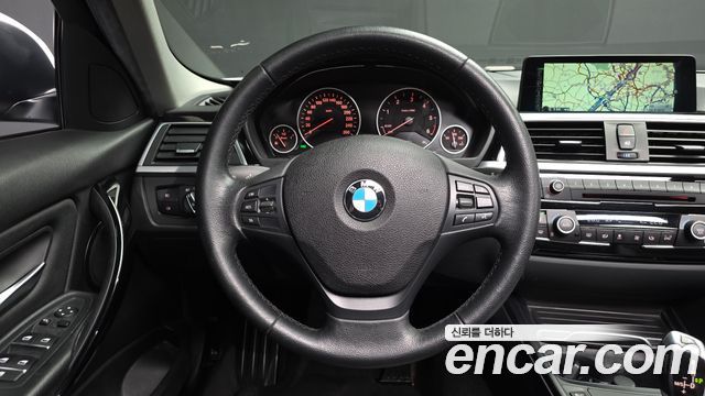 BMW 3-Series 320d
