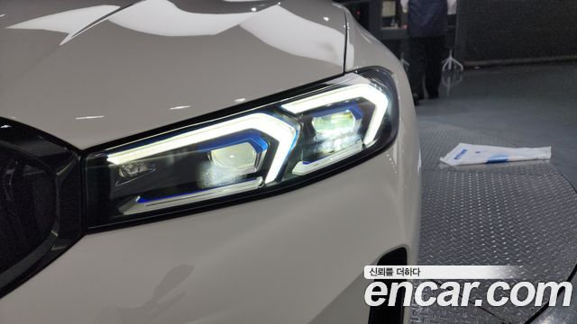 BMW 3-Series 320i M Sport