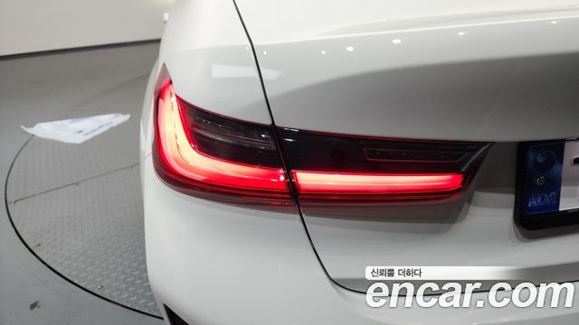 BMW 3-Series 320i M Sport
