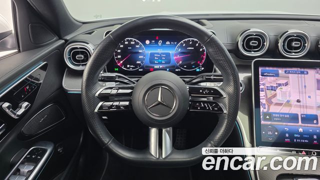 Mercedes-Benz C-Class C300 4MATIC AMG Line