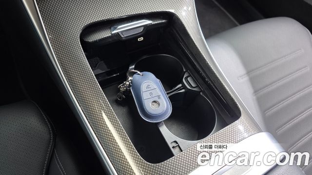 Mercedes-Benz C-Class C300 4MATIC AMG Line