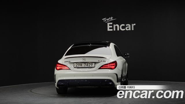 Mercedes-Benz CLA-Class CLA45 AMG 4MATIC