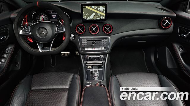 Mercedes-Benz CLA-Class CLA45 AMG 4MATIC