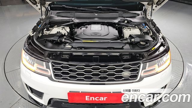 Land Rover Range Rover Sport 3.0 SDV6 HSE