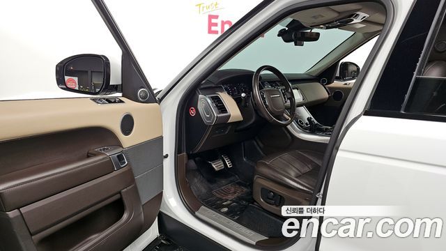 Land Rover Range Rover Sport 3.0 SDV6 HSE