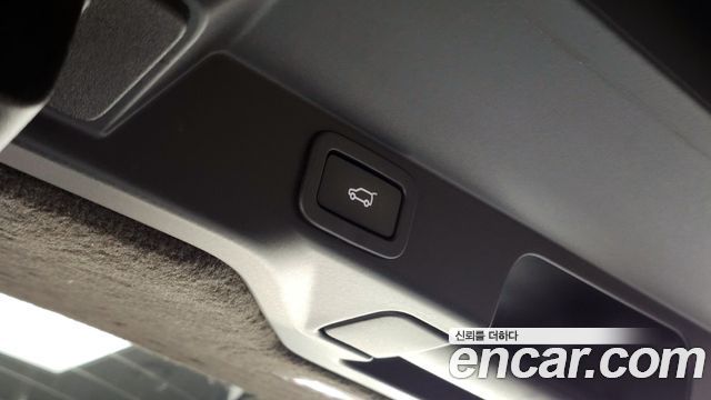 Land Rover Range Rover Sport 3.0 SDV6 HSE